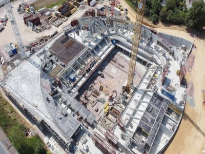 Le chantier du Palais des sports vu du ciel avant la mise en place du toit. - Thomas Lamora