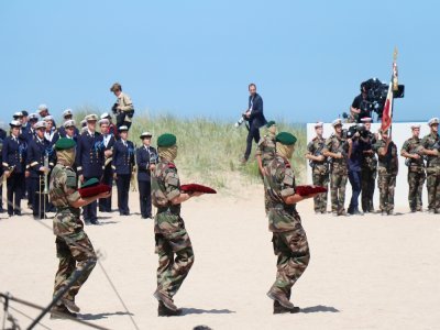 Le béret vert de Léon Gautier a été déposé sur le cercueil pendant la cérémonie.