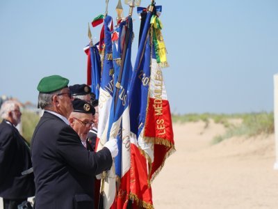 Les porte-drapeaux.