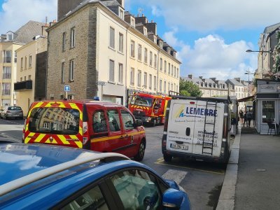 L'intervention des secours se situe rue François Lavieille, à Cherbourg.