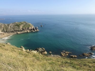 Le Nez de Jobourg fait partie du GR 223. Il offre une vue imprenable sur la cote manchoise. 