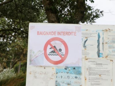 Le résultat des analyses permet à l'Agence régionale de santé de permettre ou d'interdire les baignades.