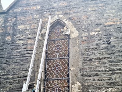 Une chouette effraie coincée a été sauvée par des sapeurs-pompiers lundi 14 août, à la mi-journée, à l'église Notre-Dame de Tourlaville.