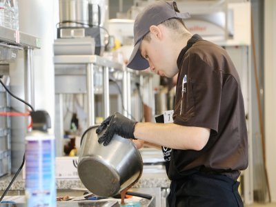 Le chocolat sous toutes ses formes est travaillé.