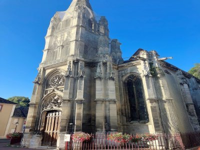 Eglise Sainte-Madeleine à La Bouille, en Seine-Maritime.