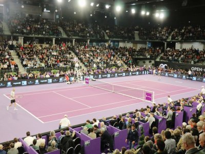 L'Open de tennis a pu avoir lieu dans le nouveau Palais des sports de Caen la Mer.