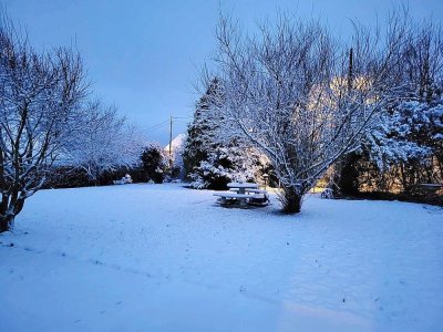 La neige est tombée en Normandie dans la nuit du mercredi 17 au jeudi 18 janvier. Ici au Parc-d'Anxtot, en Seine-Maritime. - Laëtitia
