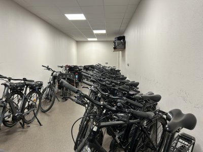 Des vélos disponibles à la location.