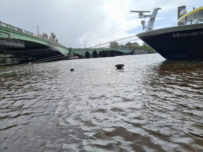 Les quais de Rouen ont été submergés par la Seine mardi 9 avril.