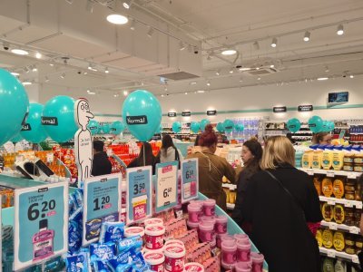 Dans les rayons du magasin Normal à Cherbourg.