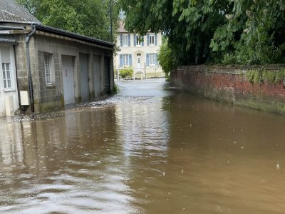 D'importantes inondations ont touché la commune de Mézidon Vallée d'Auge dimanche 12 mai.