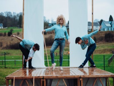 Les comédiens des Incomestibles mettent à l'honneur le célèbre Jean-Baptiste Poquelin dans leur pièce La trilogie de Molière. - Tapaldée