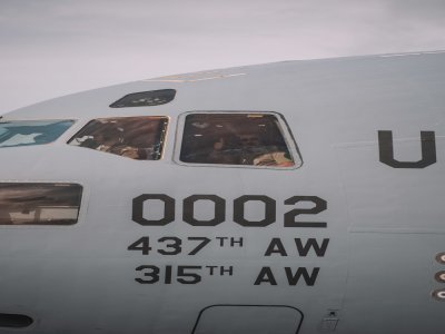 Le pilote de l'avion américain est bien arrivé à destination. Les allers-retours se multiplient à l'approche du 6 juin. - Quentin Jockum – Aéroport de Caen