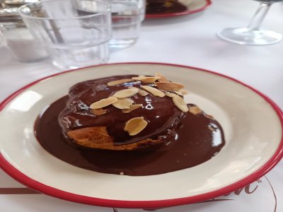 La classique profiterole.