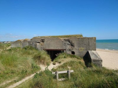 La commune de Saint-Martin-de-Varreville compte une dizaine de blockhaus.