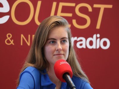 Emma Fourreau, élue députée européenne le 9 juin, est candidate pour le Nouveau Front populaire. 