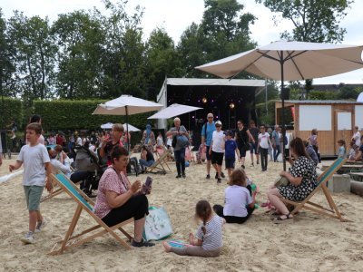 Dès l'ouverture d'Alençon plage à 17h30, le public était au rendez-vous.