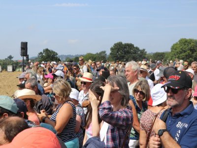 Le public est venu en nombre pour assister au spectacle.