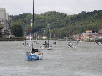 Tous les skippers ont pris le départ vers Le Havre avant le départ officiel de la course, dimanche 25 août, en baie de Seine. 