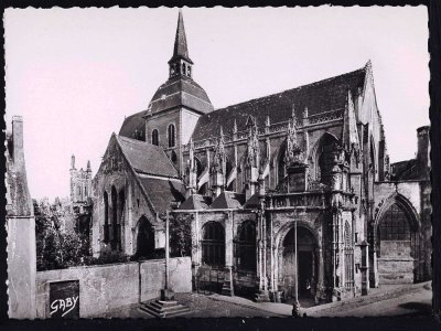 Carte postale de l'Eglise Trinité de Falaise, fin XIXe.