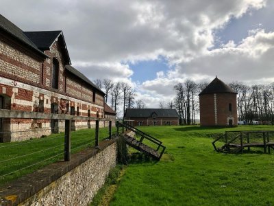 Clos-masure de Guillerville à Bolleville. - E. Dufresne