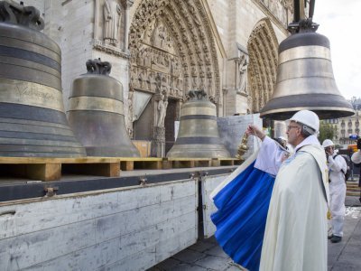 Les cloches ont été bénies par Mgr Olivier Ribadeau Dumas. - David Bordes  © Rebatir Notre-Dame de Paris