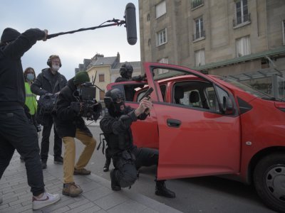 Des scènes de la série Raido ont été tournées à Rouen comme celle-ci, tournée près de la gare. - Clément Carle