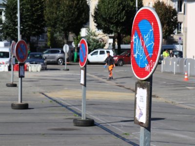 Avec le début des travaux, il est devenu difficile de se garer en proximité de la rue Couraye.