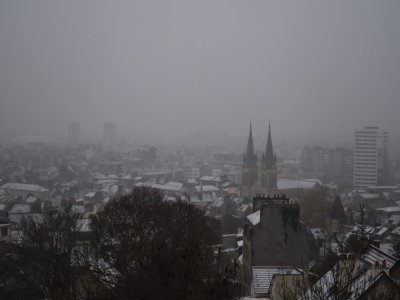 Cherbourg (Manche) sous la neige. - Soline