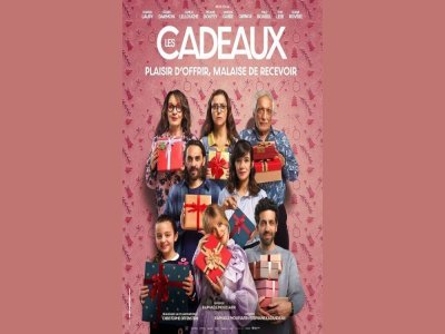 "Les cadeaux, plaisir d'offrir, malaise de recevoir", un film comique de Raphaële Moussafir, en salle mercredi 25 décembre. - Affiche du film