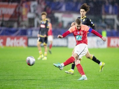 2. Le fabuleux destin du FC Rouen
Le FC Rouen a signé en 2024 l'un de ses plus beaux parcours en Coupe de France en se qualifiant en quart de finale après avoir battu Toulouse, tenant du titre, et Monaco avant de tomber face à Valenciennes.  - Romain Flohic