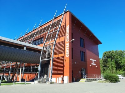 La médiathèque des Tanneurs à L'Aigle accueille le public le mercredi 22 janvier pour un marathon de lecture de 12 heures.