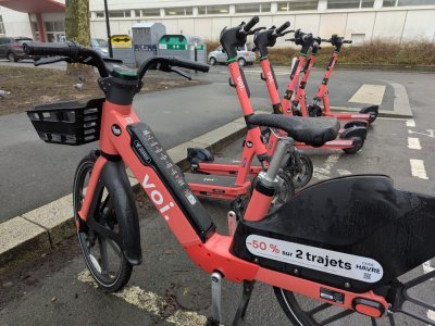 C'est la grande nouveauté : des vélos électriques en libre-service ! Le service complète celui de Le Havre Seine Métropole.