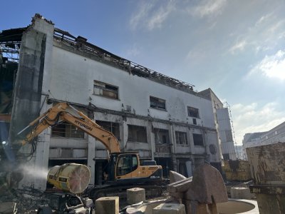 Les engins de chantier s'affairent boulevard Maréchal Leclerc.