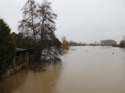 Le niveau de la Sarthe était particulièrement haut à Alençon.