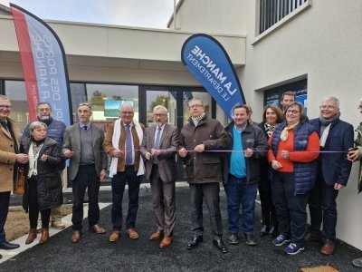 Après deux ans de travaux, le nouveau bureau d'accueil du port de Barneville-Carteret a été inauguré mardi 11 février 2025.