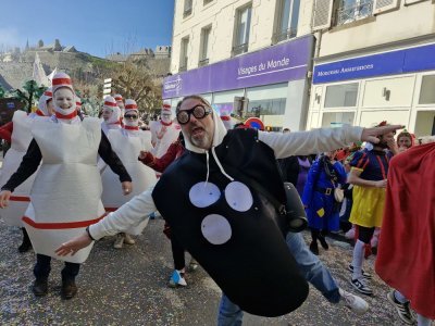 Attention à ne pas perdre la boule pendant le carnaval.