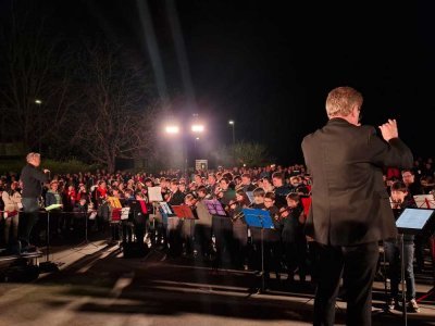 Toutes les générations ont participé à cette inauguration du Millénaire de Caen.