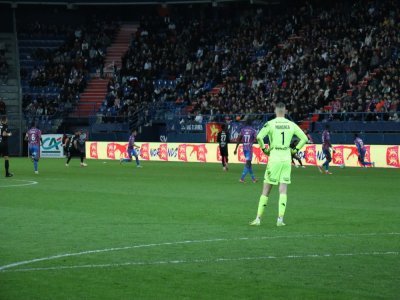 Soirée difficile pour Anthony Mandrea et le SM Caen. Il reste encore trois matchs, dont un à domicile, avant la fin de cette saison cauchemardesque.