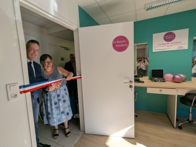 Benoit Naous et Christine Déchamps ont inauguré le centre mercredi 30 avril.
