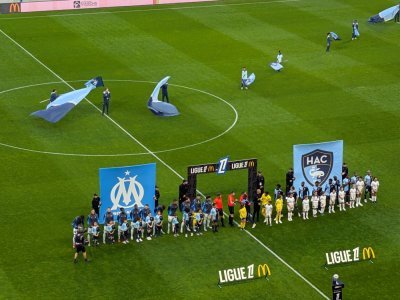 Les stars de l'OM, en quête d'une qualification en Ligue des champions, ont attiré la foule au stade Océane.