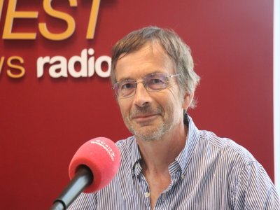 Thierry Prouvost aura une autre allure samedi 17 mai… Il sera déguisé en paon !