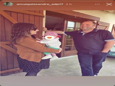 “On est comblés” : ils partagent un rare cliché avec leur bébé. - Instagram