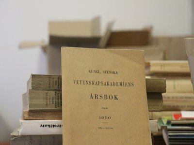 Des ouvrages américains, croates ou ici suédois… L'Académie était notamment réputée durant l'entre-deux-guerres, de quoi favoriser les échanges avec des intellectuels du monde entier.