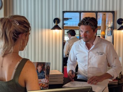 Le boulanger a dédicacé son ouvrage à Deauville, avant de venir prochainement au Havre. - Tendance Ouest