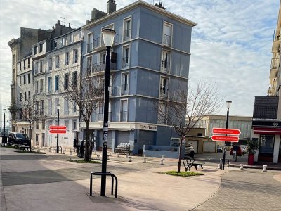 Une maquette des futures œuvres de Juliette Hauguel qui rend hommage à de grandes femmes dans l'espace public. - Juliette Hauguel