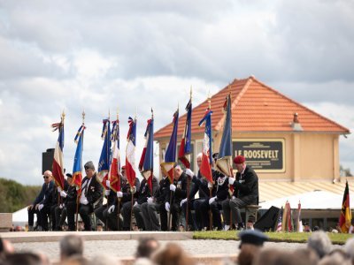 Pour la première fois depuis 41 ans, la cérémonie internationale d'hommage aux victimes du Débarquement s'est déroulée dans la Manche.