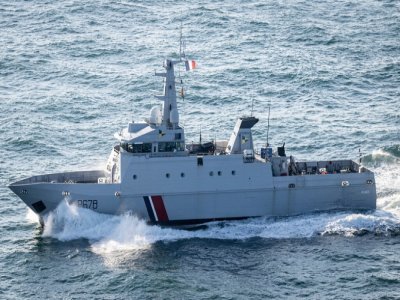 Le Flamant est un patrouilleur militaire œuvrant à la défense maritime du territoire, ses 20 marins assurent de nombreuses missions. Son port d'attache est Cherbourg, il représentera fièrement la Marine nationale. - ©DR Le Flamant