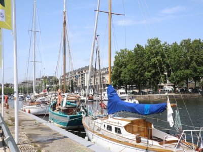 De droite à gauche : la Mora II, le Navi, le Julien-Germaine.