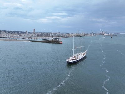 Le voilier Eendracht est géré et exploité par la fondation néerlandaise Stichting Zeilschip Eendracht. - Les Grandes Voiles